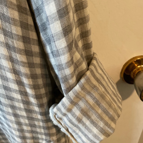 Adorable checker dress with a lining under - Picture 3 of 5